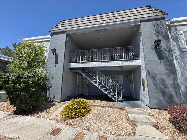 Photo - 3823 S Maryland Pkwy Unit H1