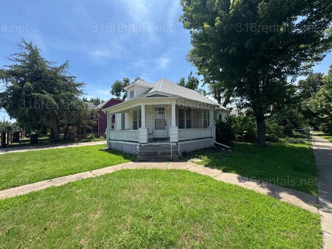 Photo - $899 - 2 bed 1 bath - Single Family Home