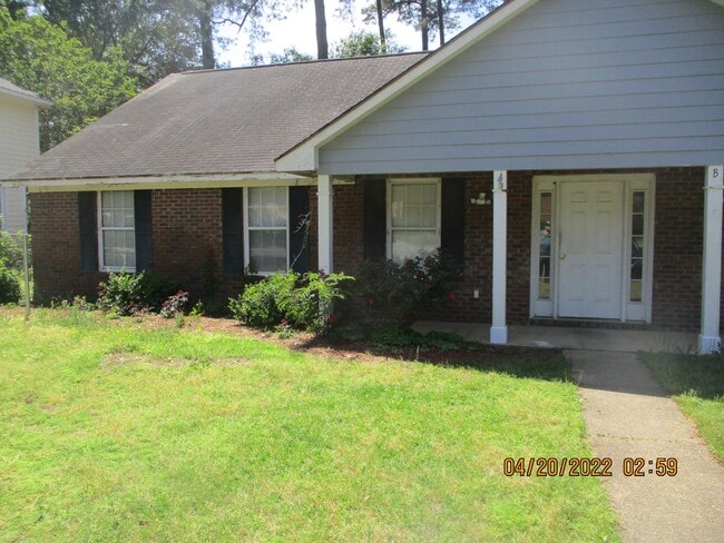 Building Photo - 112-A Acacia Ct