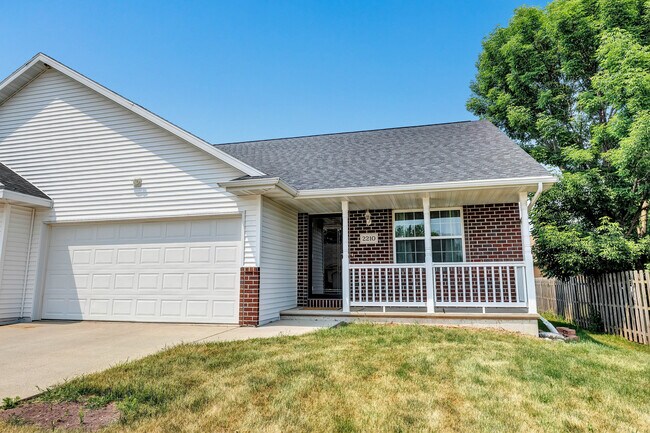 2210 Rygar Ct - Front view - 2210 Rygar Ct