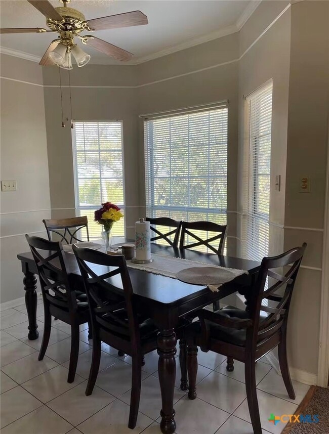 Photo - 1915 Sutton Pl