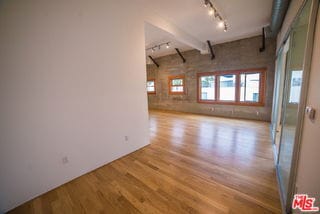 Photo - 8 Brooks Ave