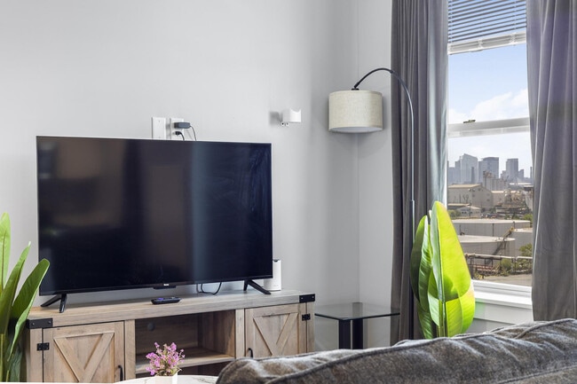 Photo - 95 Broadway-SI ID1240348P Unit SI ID1240348P