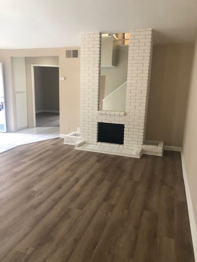 Photo - Move in Special! 3 Bed/2 Bath Single Famil...