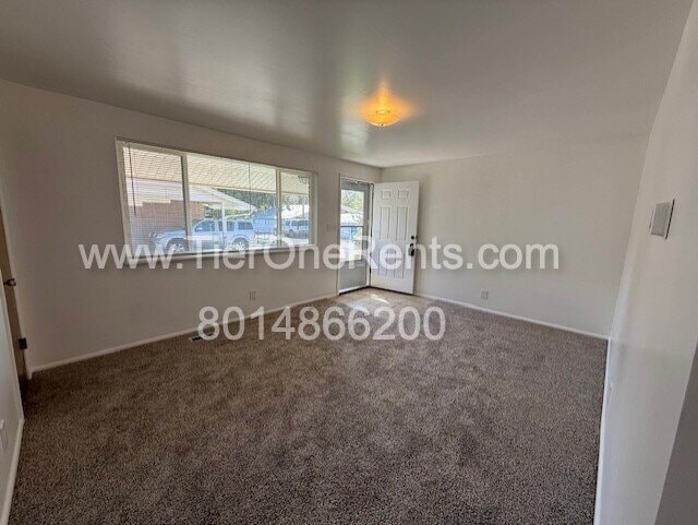 NO DEPOSIT option available for qualified renters