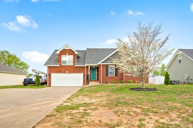 Photo - 1769 Needmore Rd