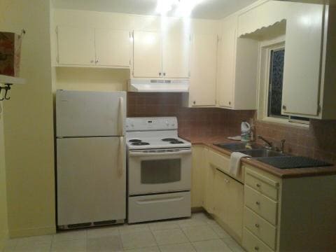 Photo - 134 Seaview Ave Apartment Unit 1