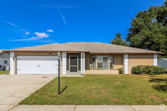 Building Photo - 8533 Gum Tree Ave Rental