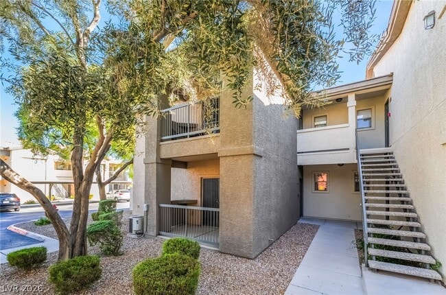 Photo - 8000 W Badura Ave