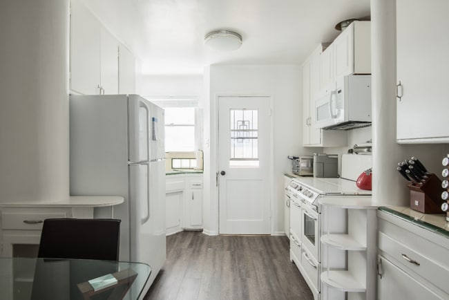 2487 Corinth Ave Unit 2487