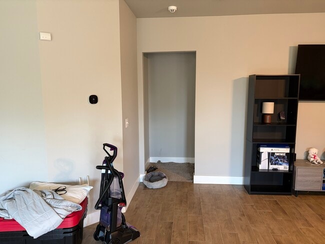 Photo - 1330 Foundry Dr