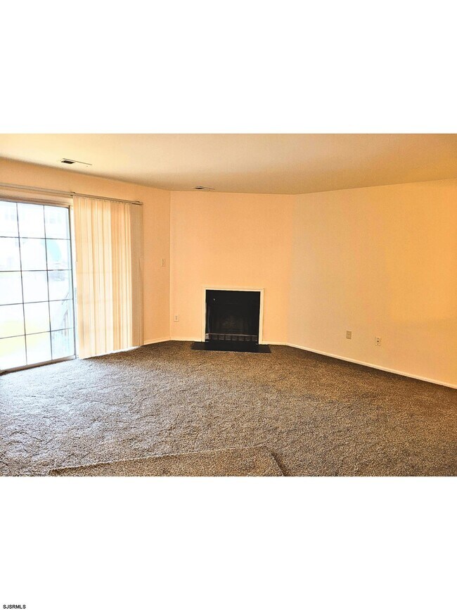 Photo - 4951 Rosebay Pl Unidad 11
