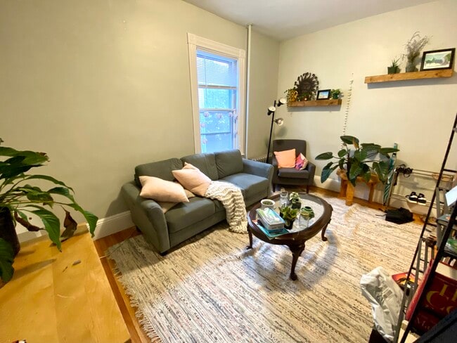 Photo - 3 Oswald St Unit 2