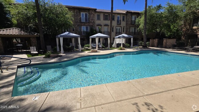 Building Photo - 2432 E Montecito Ave Rental