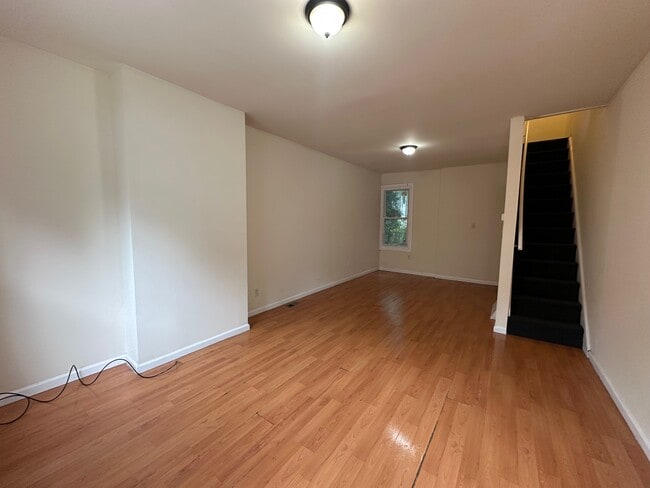 Building Photo - 3415 N Bouvier St Rental