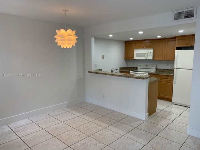 Photo - 4560 SW 68th Ct Cir Townhome