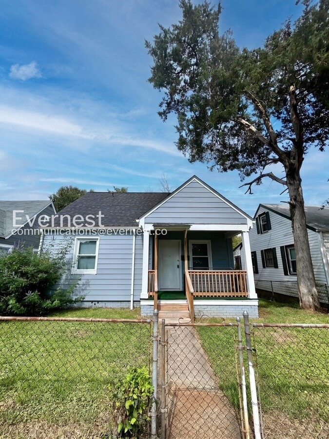 Photo - 1402 E 18th St