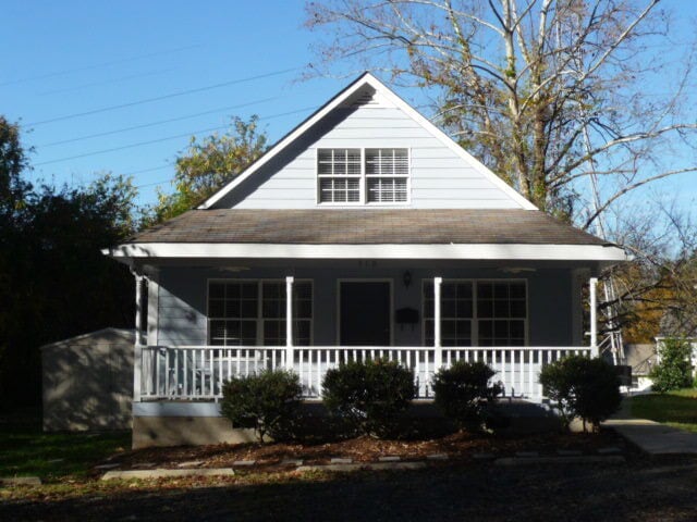 Building Photo - 510 McCauley St