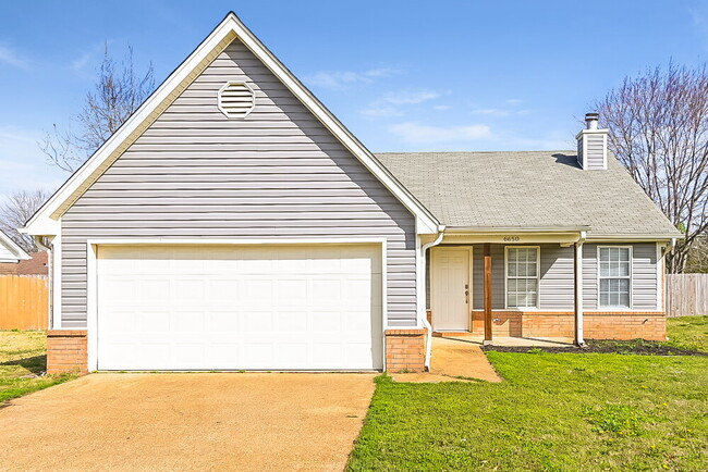 Photo - 6650 Black Oak Dr House