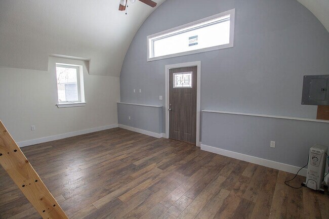 Photo - 1505 W Worley St