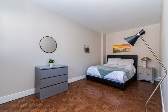 Photo - 3712 Peel St Unité SI ID1283434P