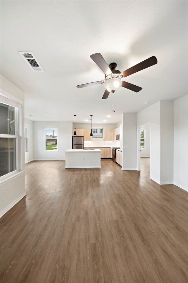 Building Photo - 17000 Bissonnet St Unit B1.1038