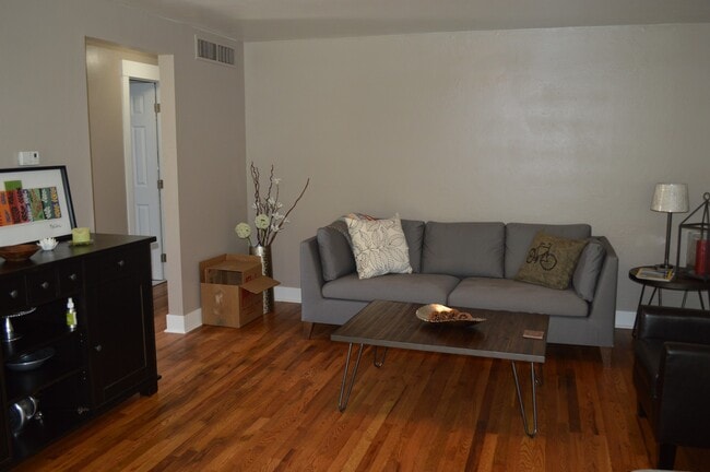 Photo - Remodeled 2 bed, 1 Bath in the heart of Fort Collins!