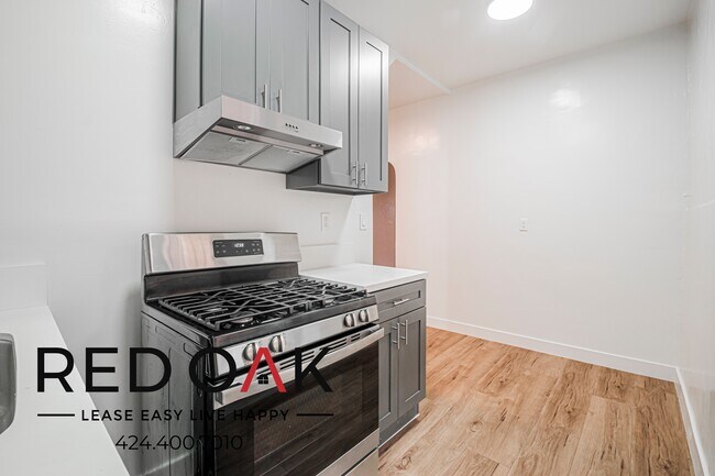 Photo - 974 S Gramercy Pl Unit 101
