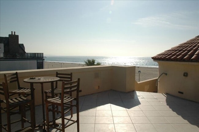Photo - 501 Beach Dr