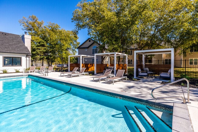 Photo - Wellington Apartments