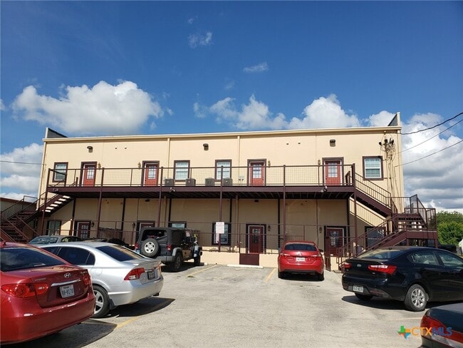 Building Photo - 165 S Guadalupe St Unit 221