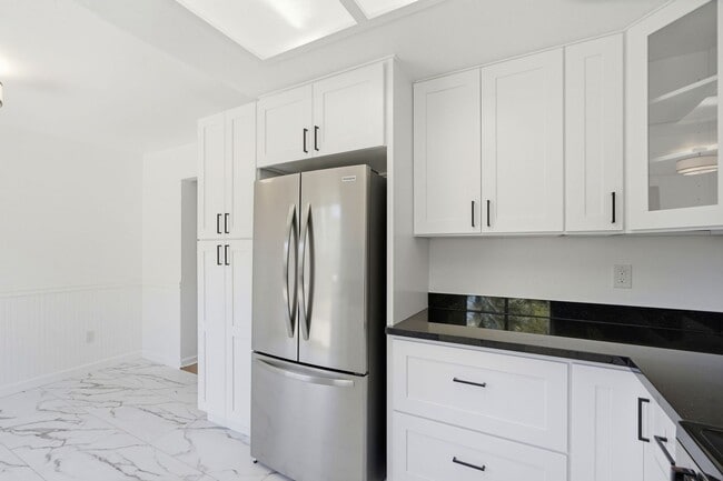 Photo - Remodeled 2 Bed, 2 Bath Townhouse in Petaluma's Morningstar Community