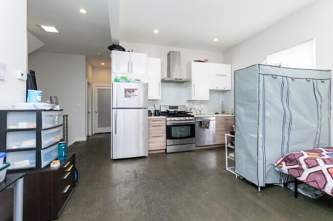 Photo - 78 Forest St