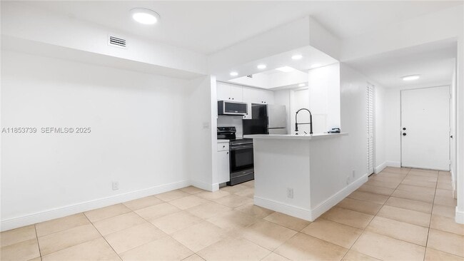 Photo - 5686 Rock Island Rd Unit 106