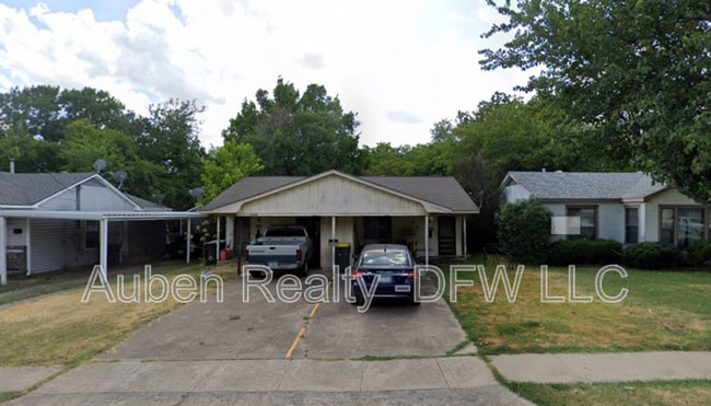 Photo - 1910 N Alexander St Casa