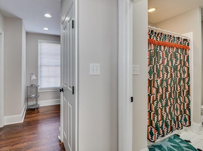 Photo - 1211 Greene St Unit #4