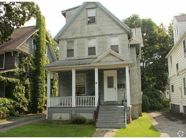 Building Photo - 56 Amherst St Rental