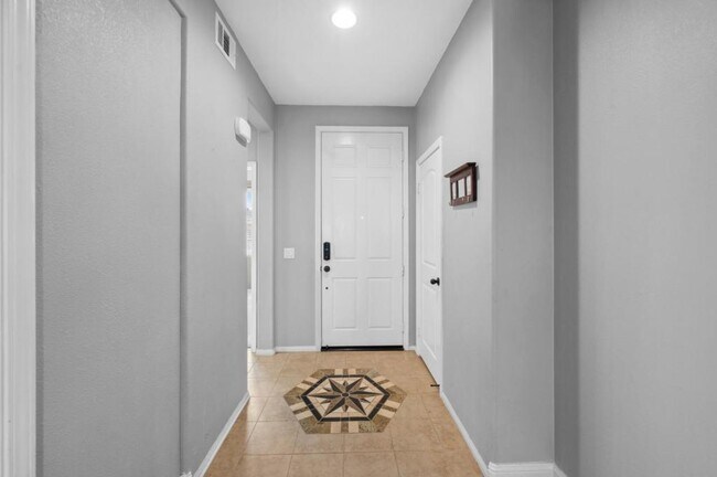 Photo - 33822 Rustridge St