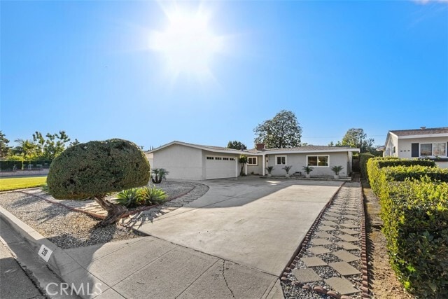 Photo - 219 S Meadow Rd