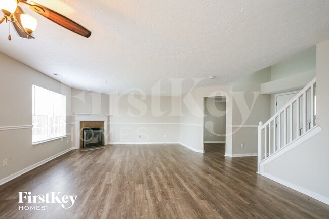 Photo - 2608 Liatris Dr