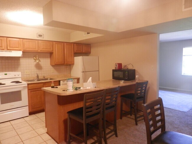 Photo - Quality 3 Bedroom 1.5 Bathroom Townhouse