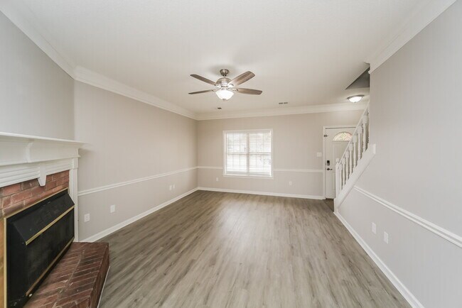 Photo - 5740 Michaelson Dr