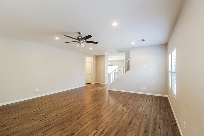 Photo - 17110 N 184th Dr
