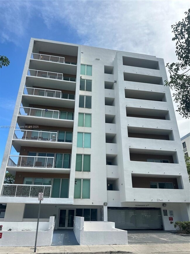 Photo - 2740 SW 28th Terrace Condo Unit 208