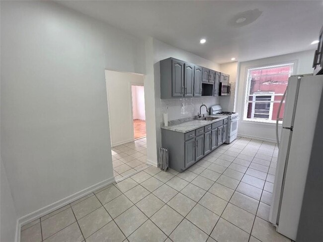 Photo - 292 Grafton St Unit 2
