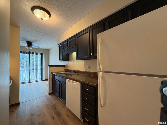 102 W Scarritt St Unit 5