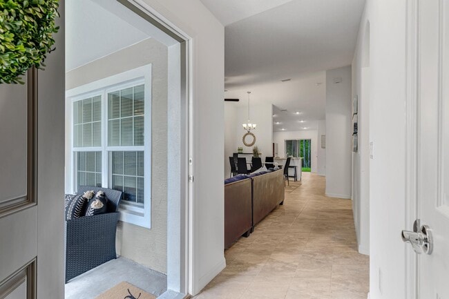 Photo - 71 Pony Express Dr Unit B