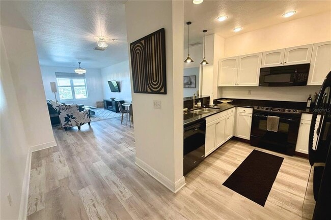 Photo - 628 Cleveland St Unit 1310
