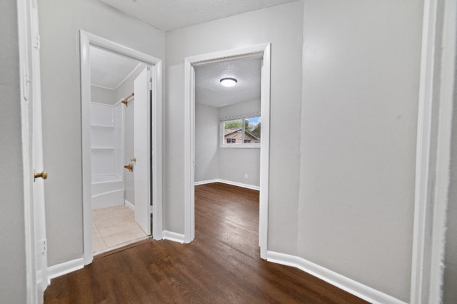 3410 Elizabeth St NW Unidad 5