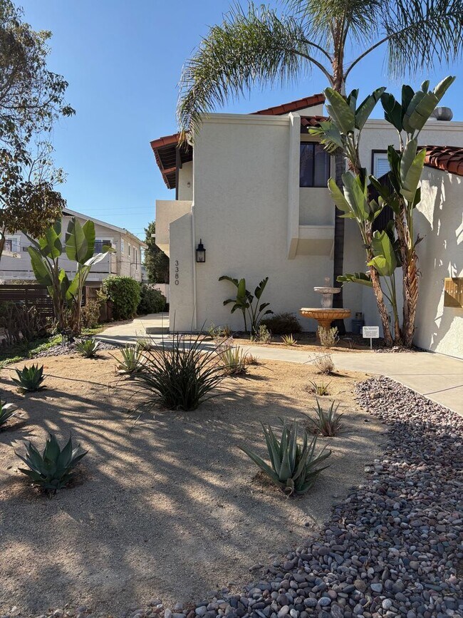 Photo - 2br/1.5ba Townhouse in North Park with Was...